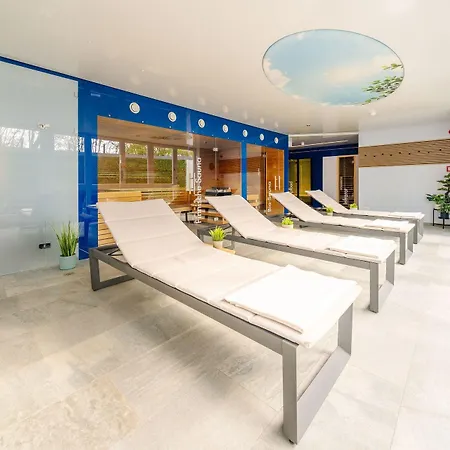 Отель Solthus Hotel&spa Бабе