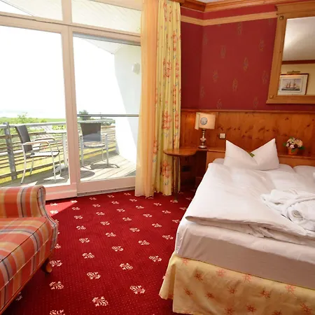 Solthus Am Hotel 4*